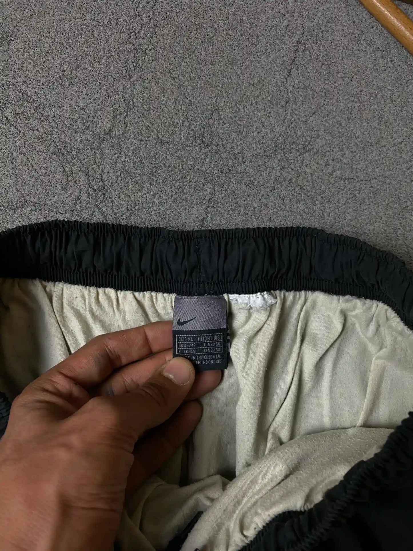 NIKE WARM STREET WEAR TROUSER