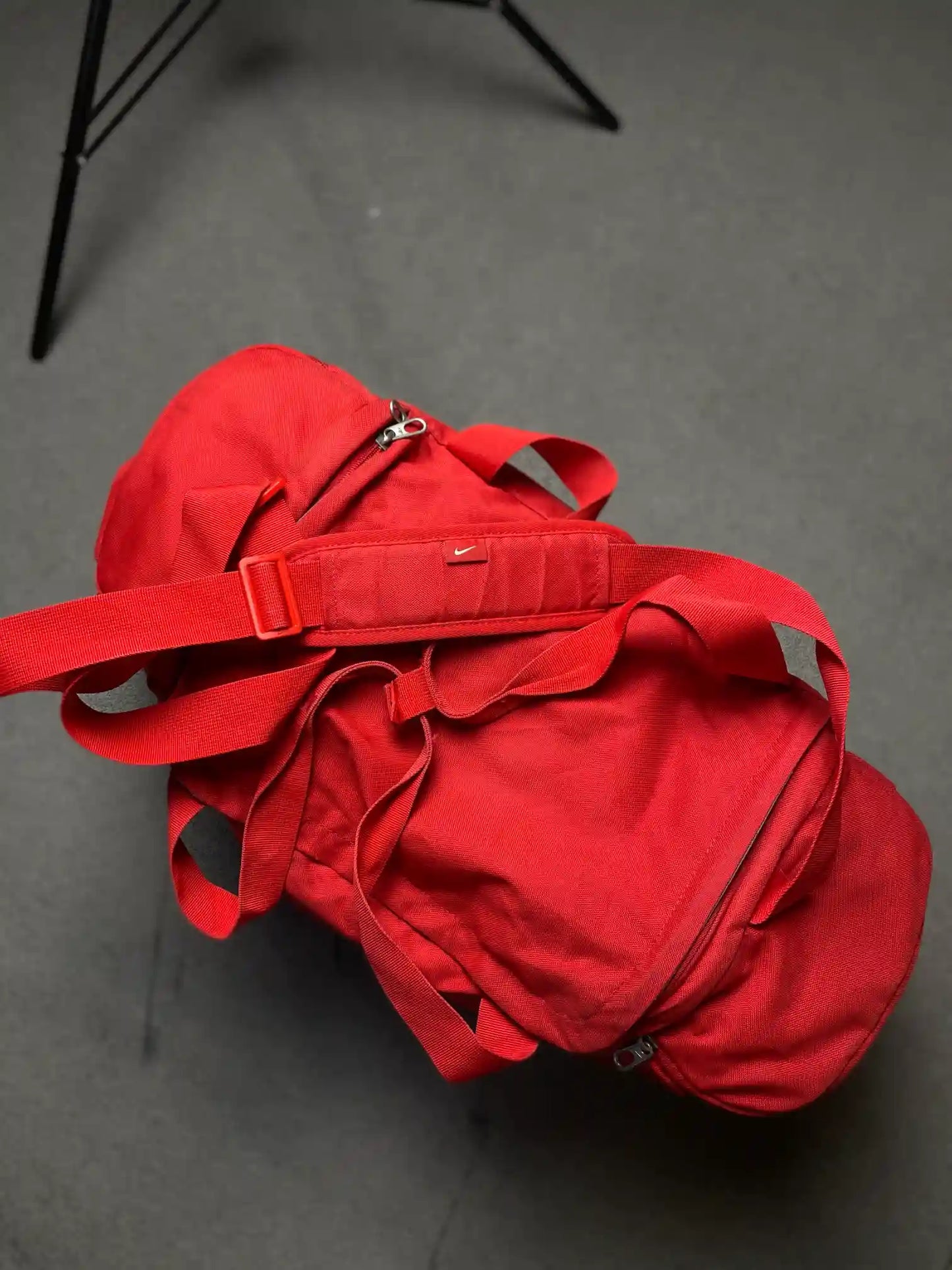 NIKE DUFFLE BAG