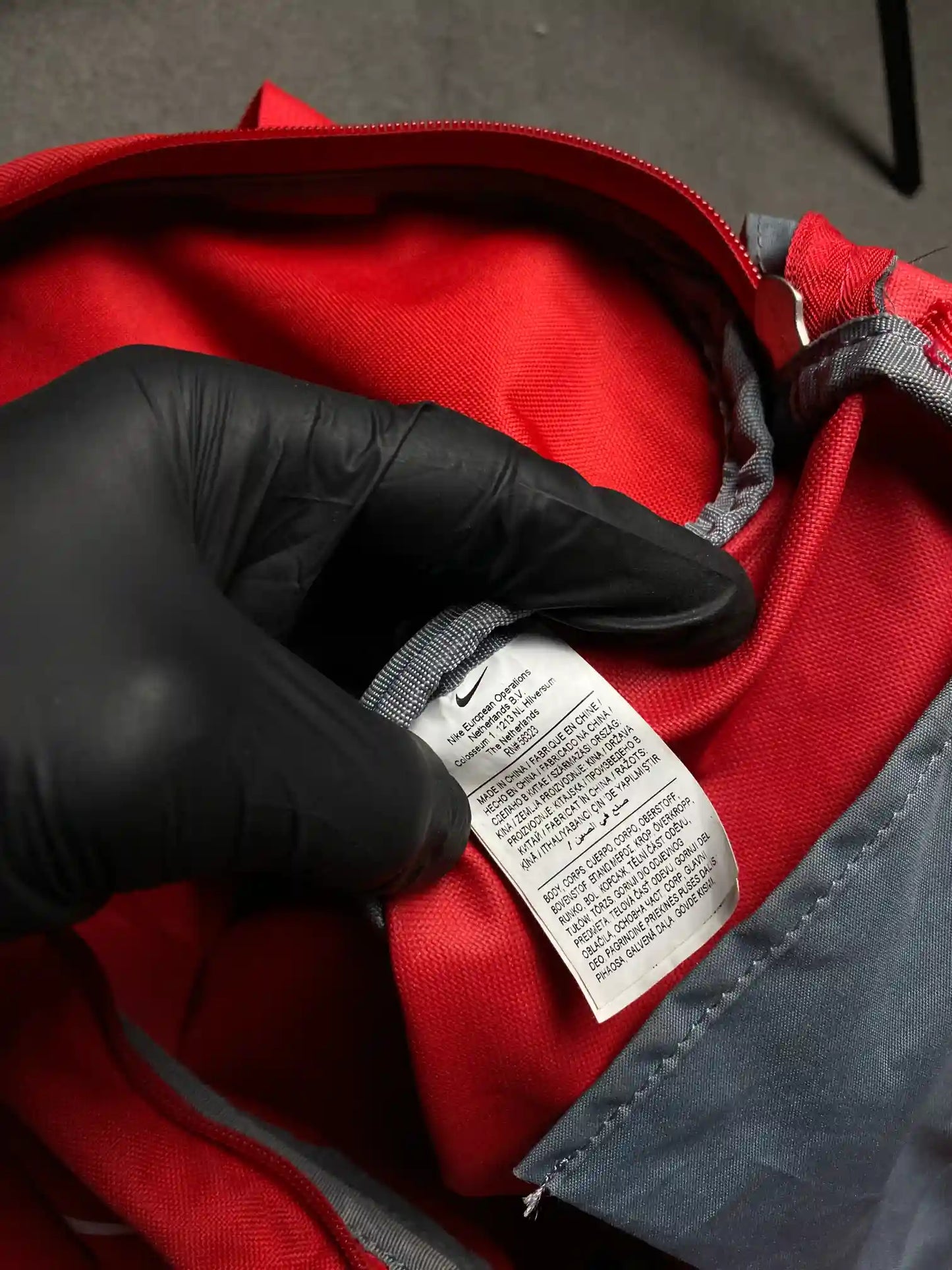 NIKE DUFFLE BAG