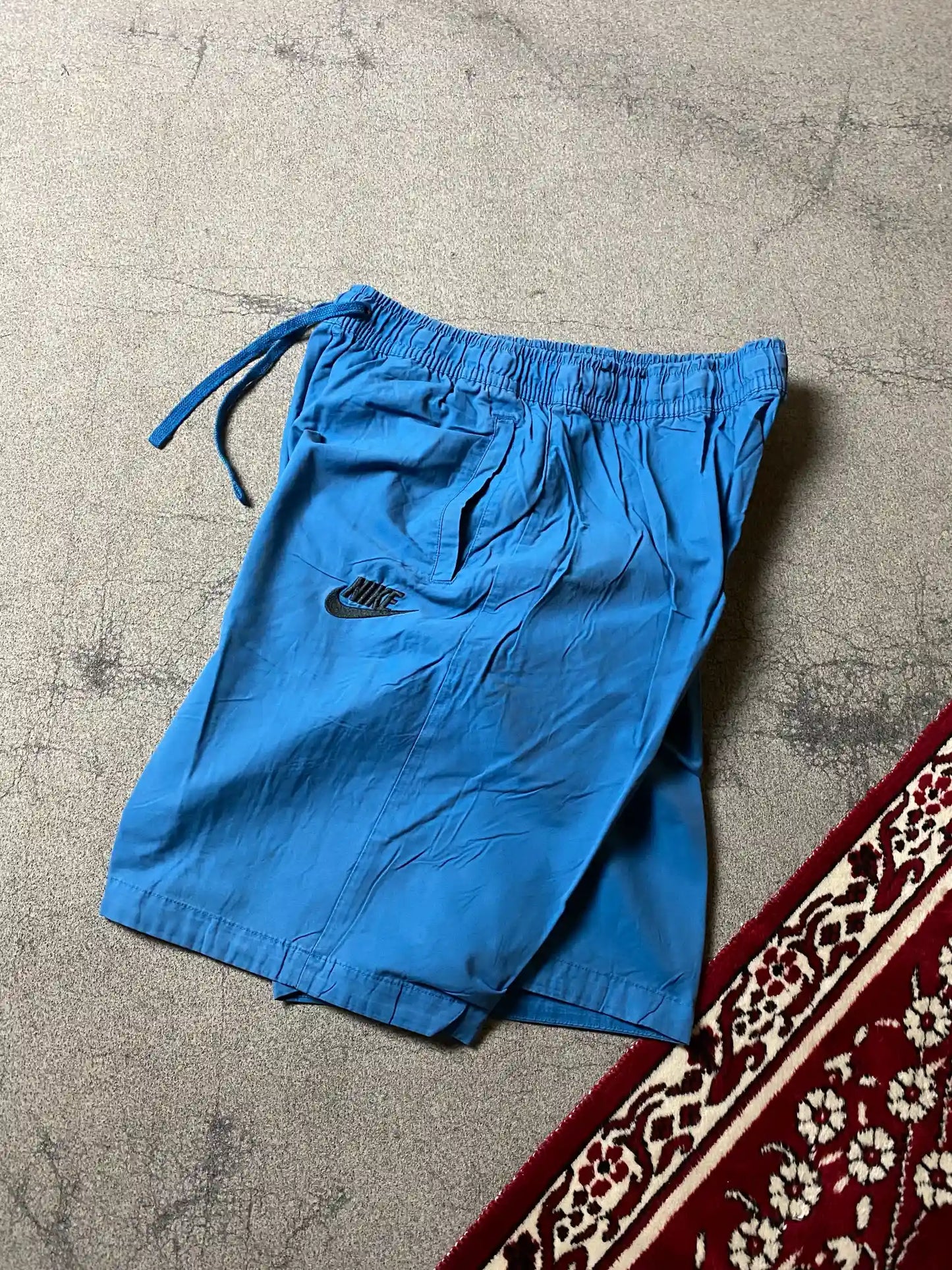 NIKE CASUAL SHORTS