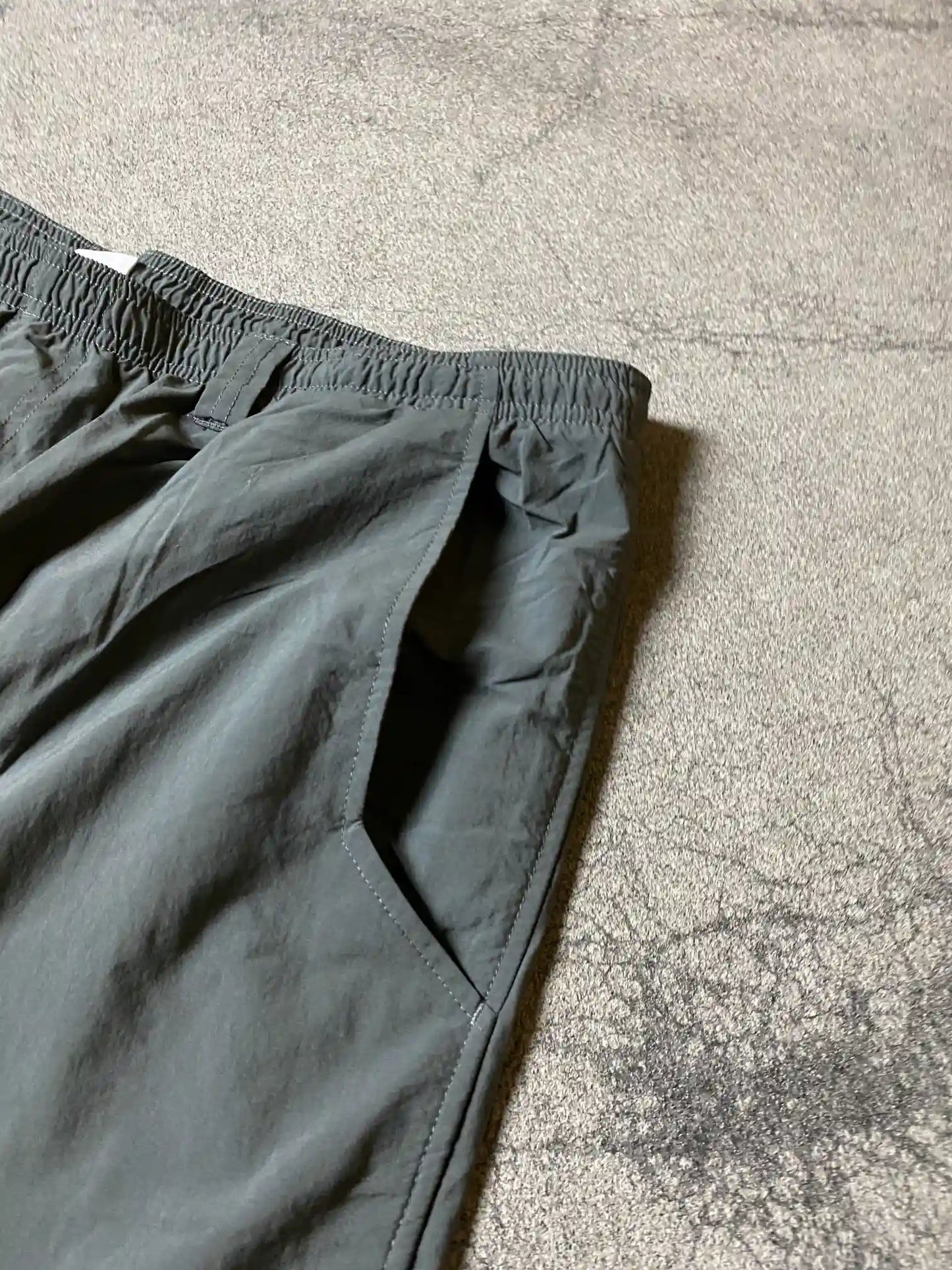 COLUMBIA SHORTS