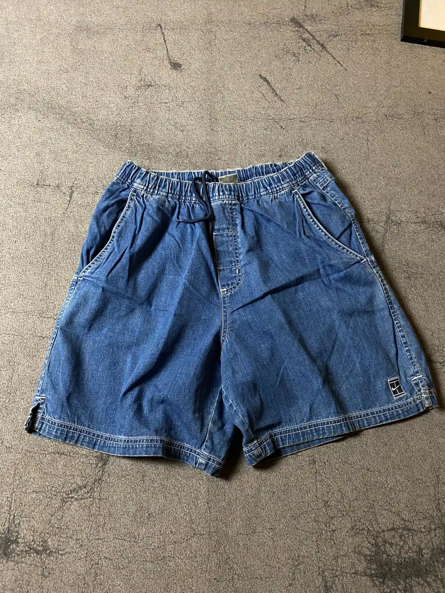 VINTAGE NIKE JEANS SHORTS