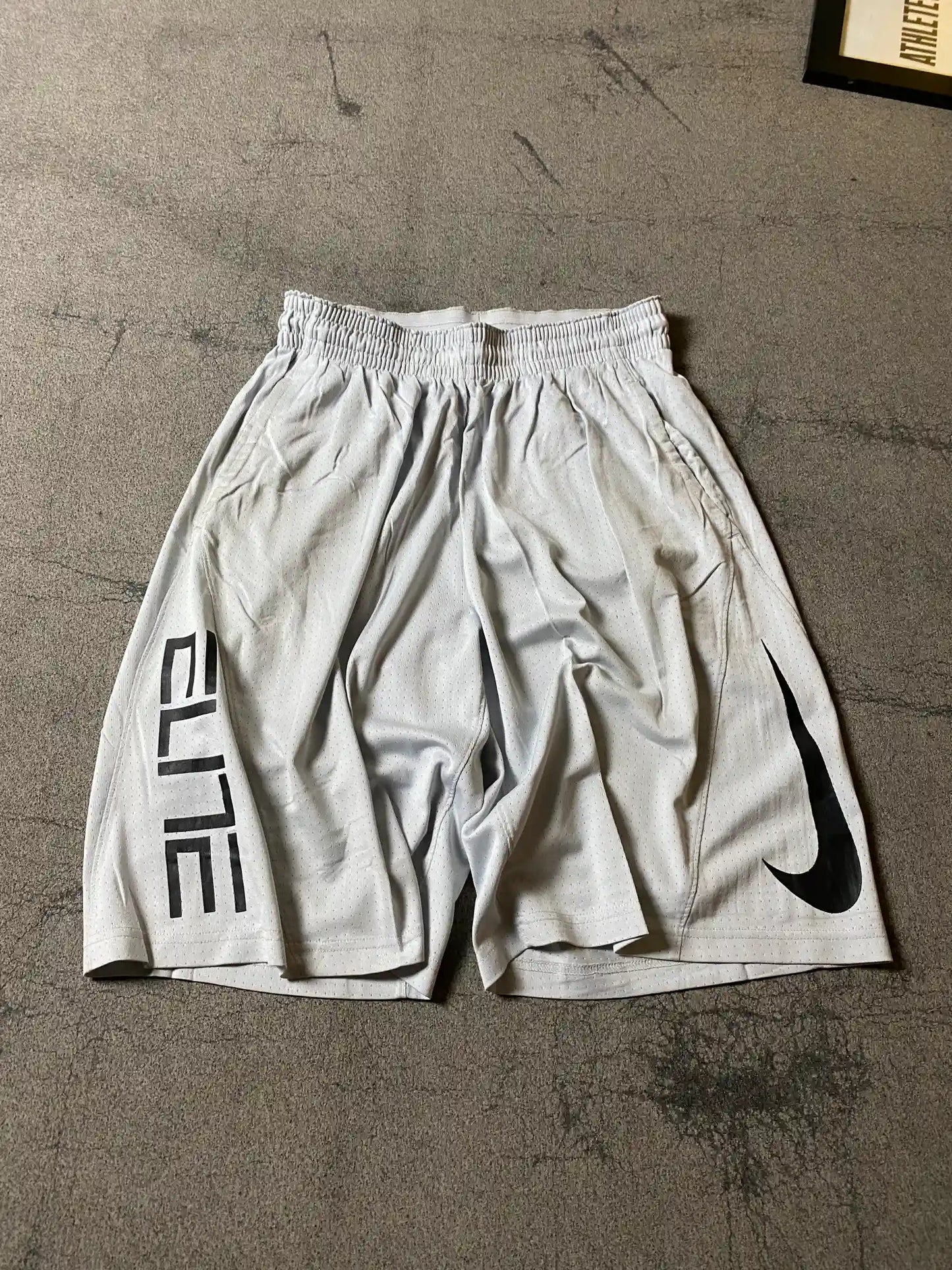 NIKE DRI-FIT SHORTS