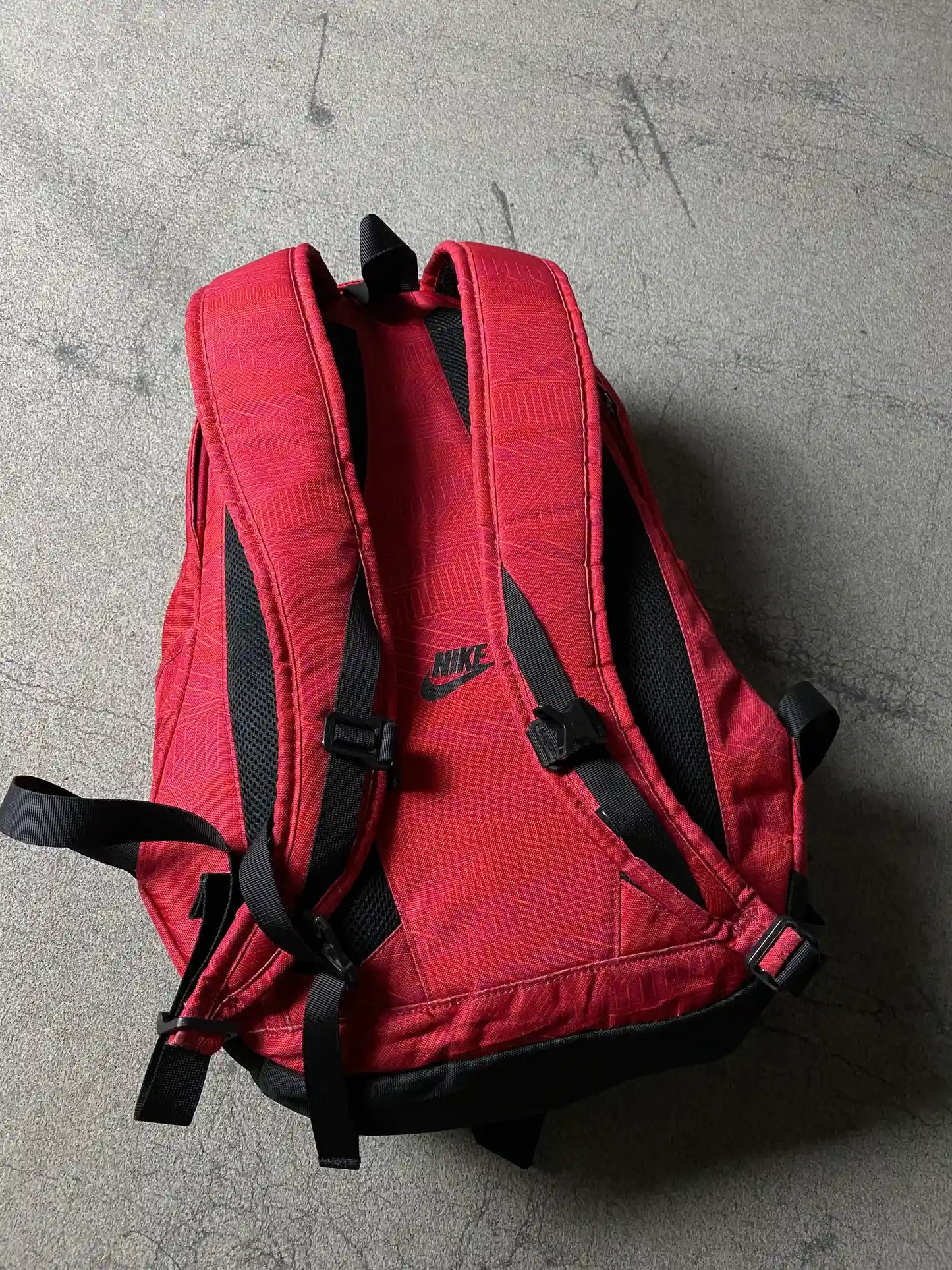 NIKE BACKPACK