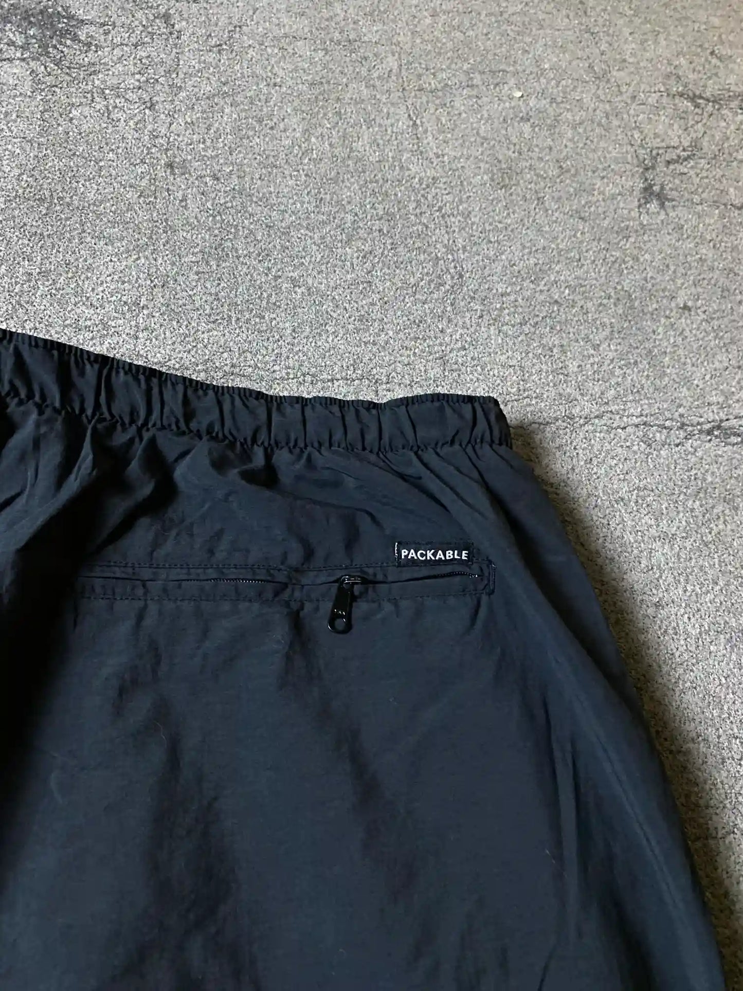 UNDERARMOUR SHORT