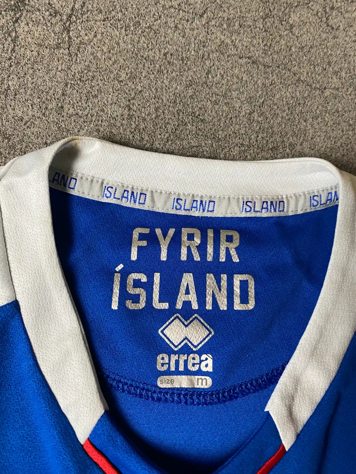 ICELAND ICONIC JERSEY