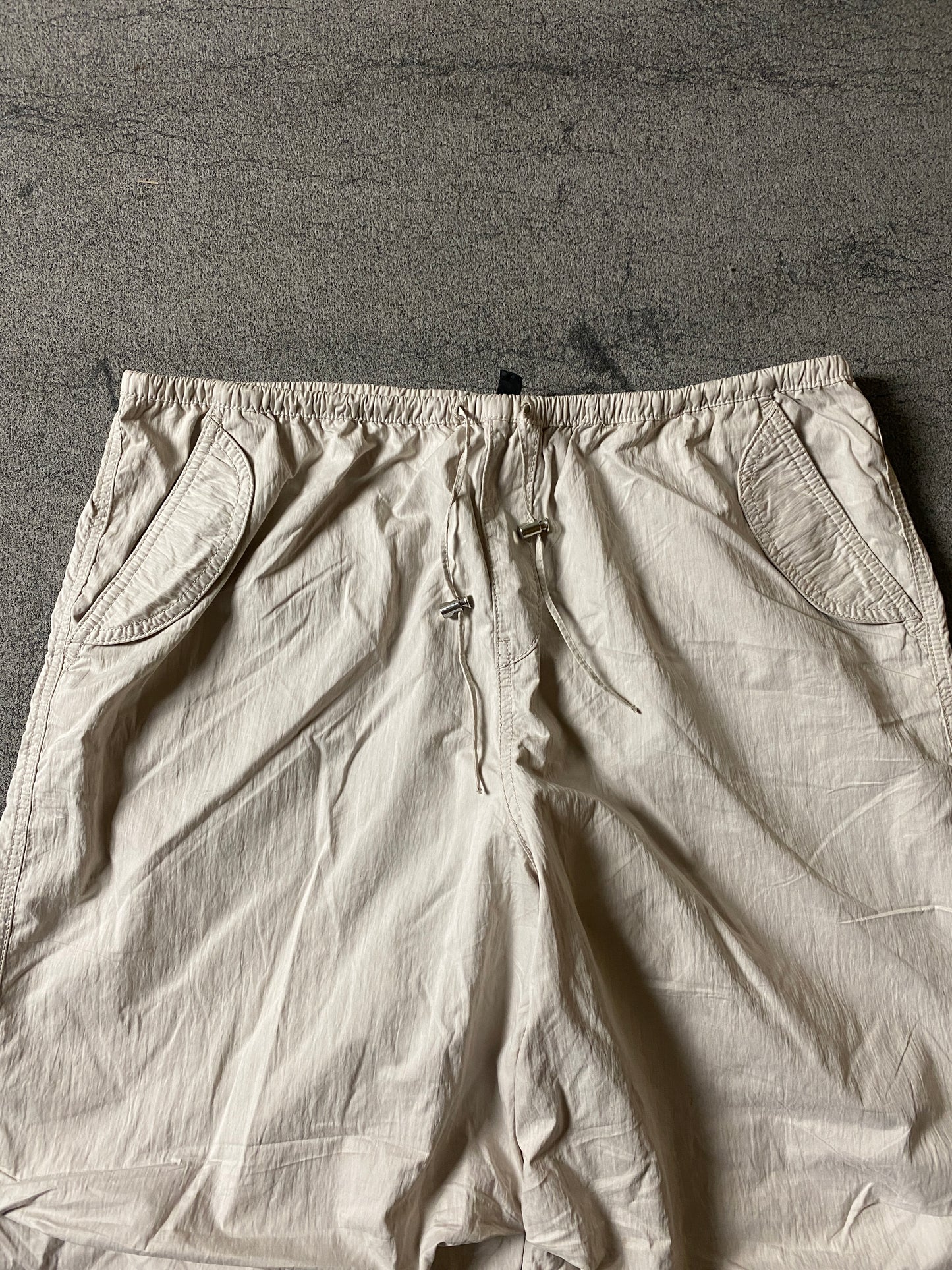 H&M BAGGY TROUSERS