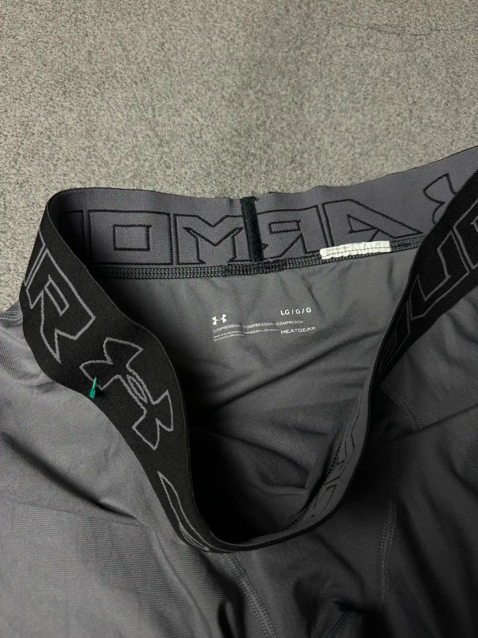 UNDERARMOUR 3/4 COMPRESSION //LARGE