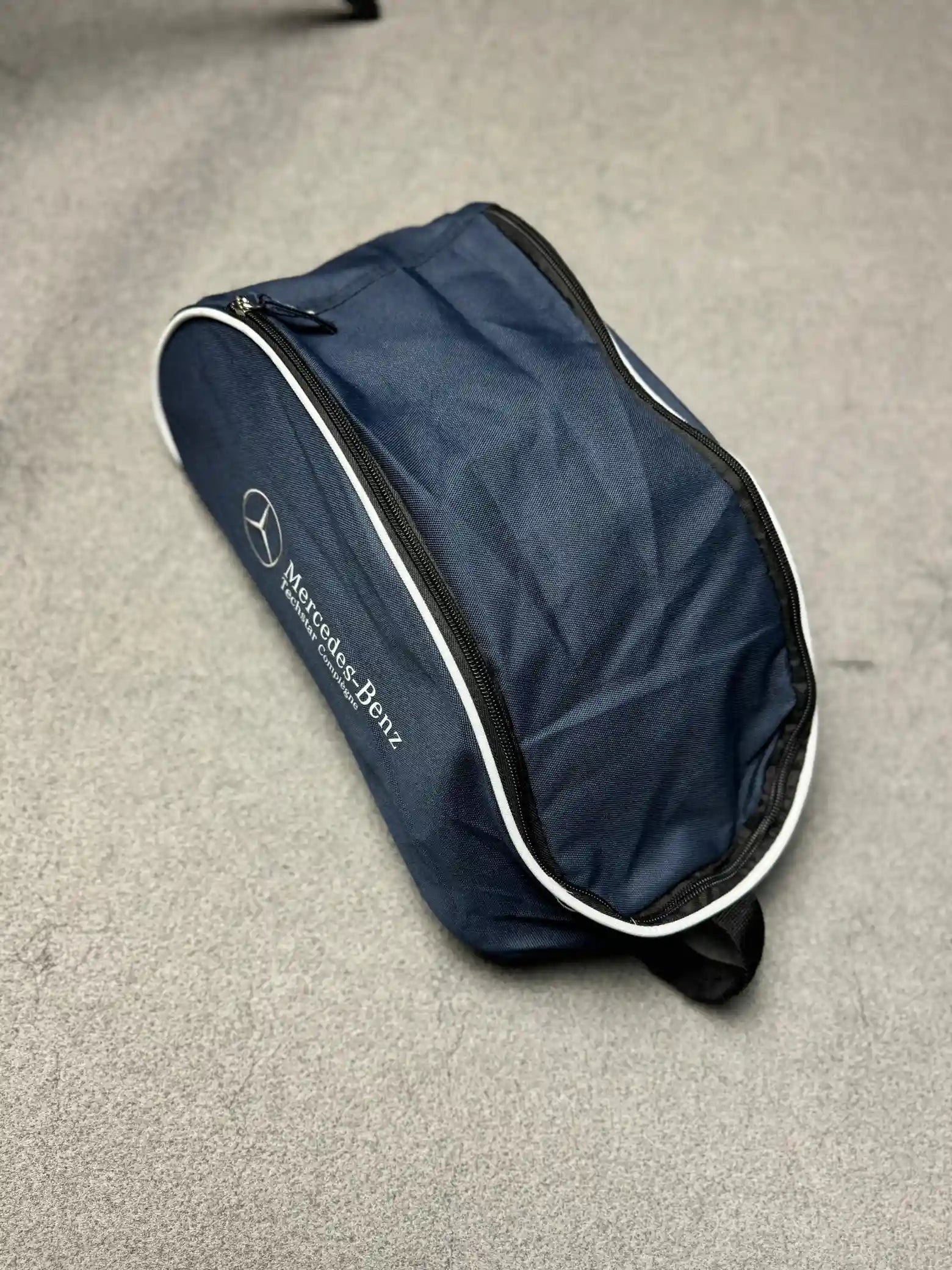 MERCEDES BENZ HANG BAG