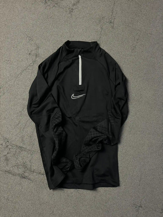 NIKE STRIKE TRAINING DRILL TOP 🔥🥶