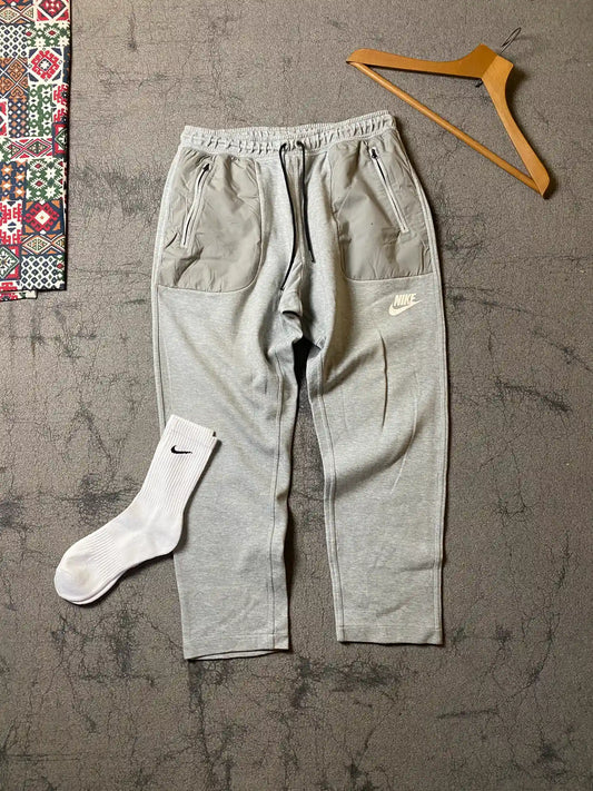 NIKE FLEECE TROUSER