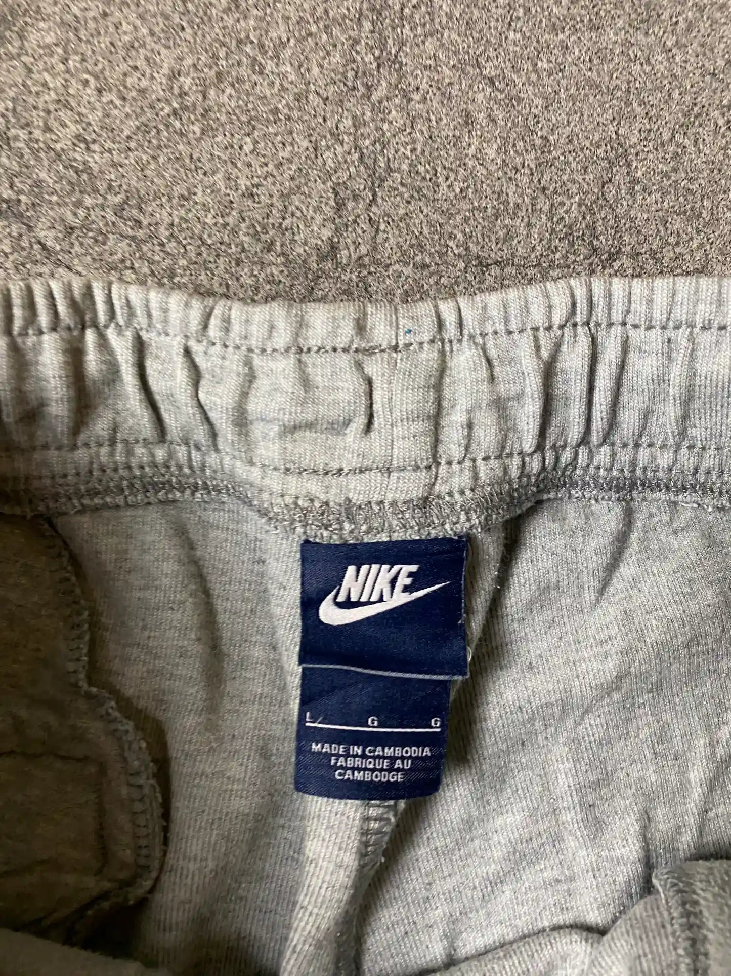 NIKE FLEECE TROUSER