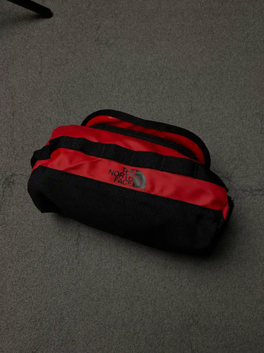 North Face Base Camp Travel Canister 👀