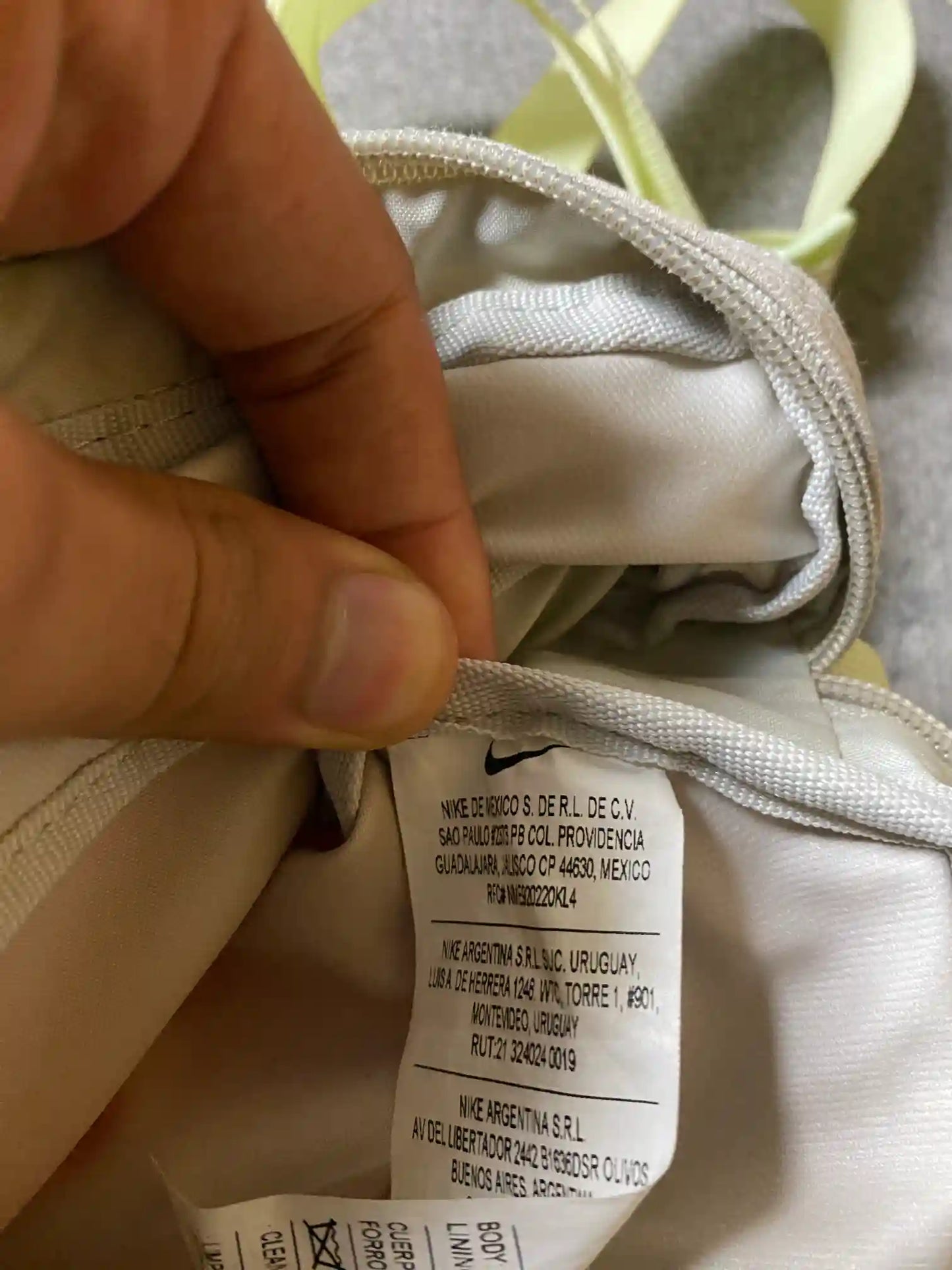 NIKE CROSS BODY BAG