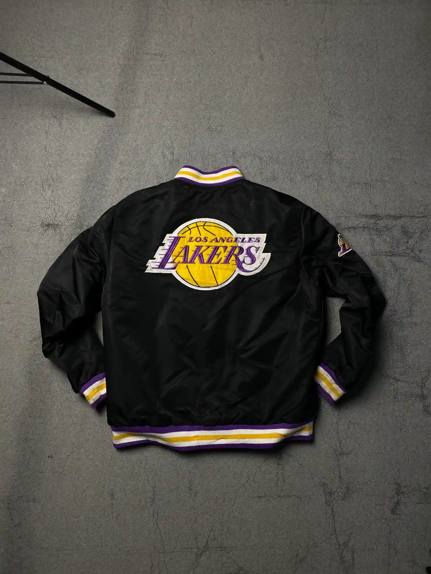 LAKERS VARSITY JACKET//XL