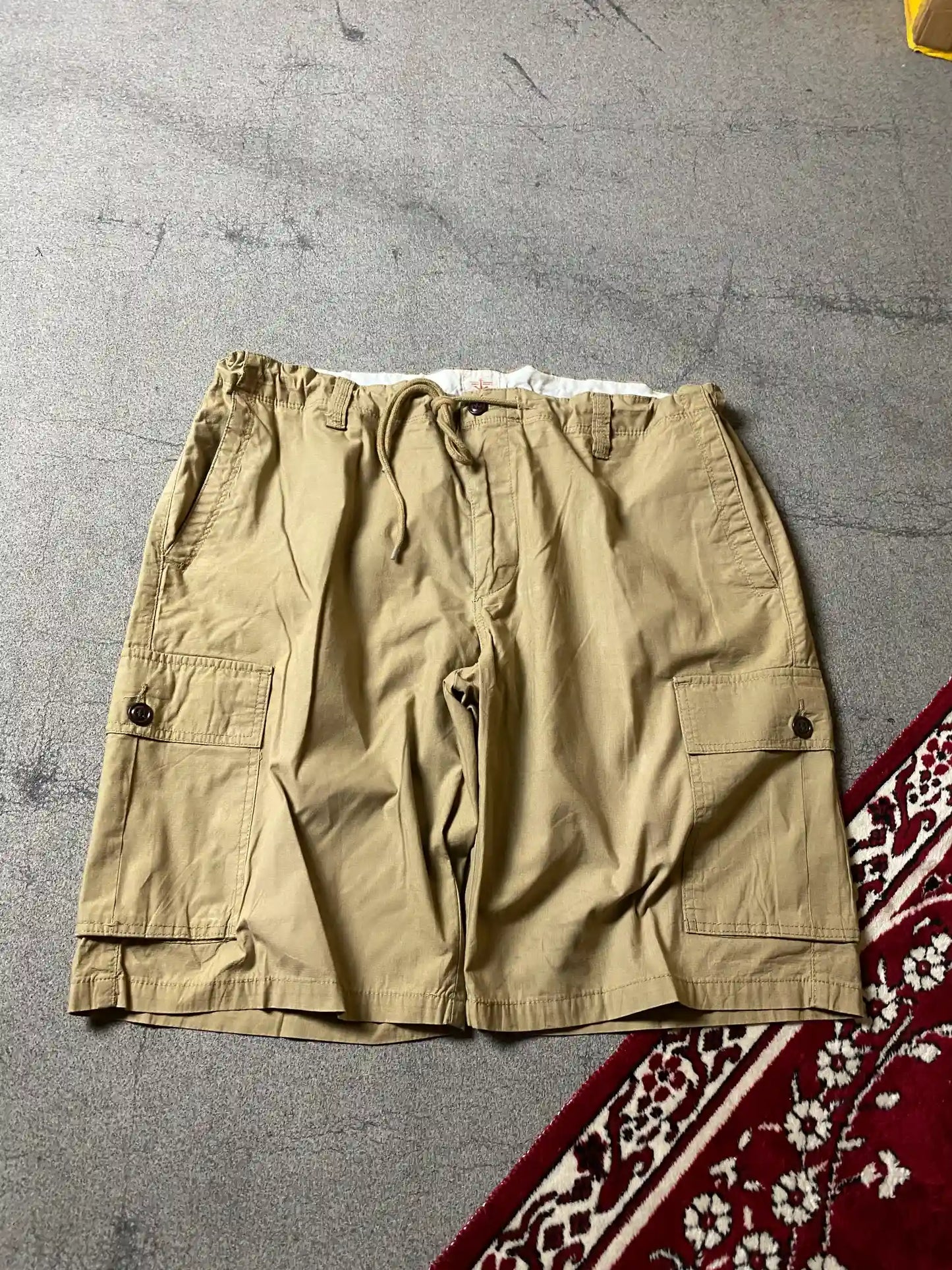 DOCKERS SHORTS