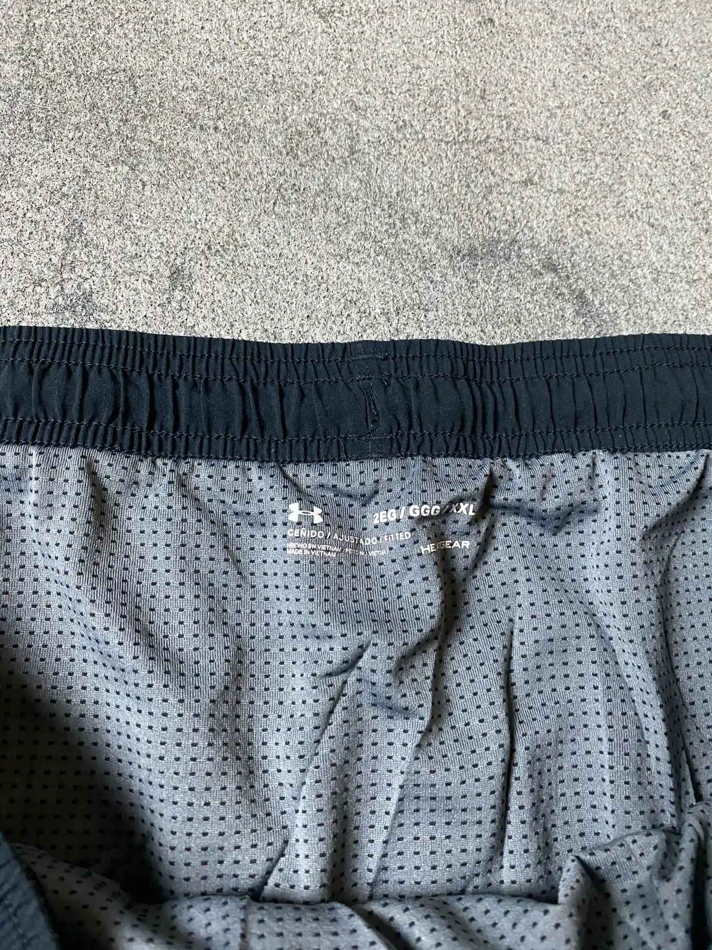 UNDERARMOUR SHORTS