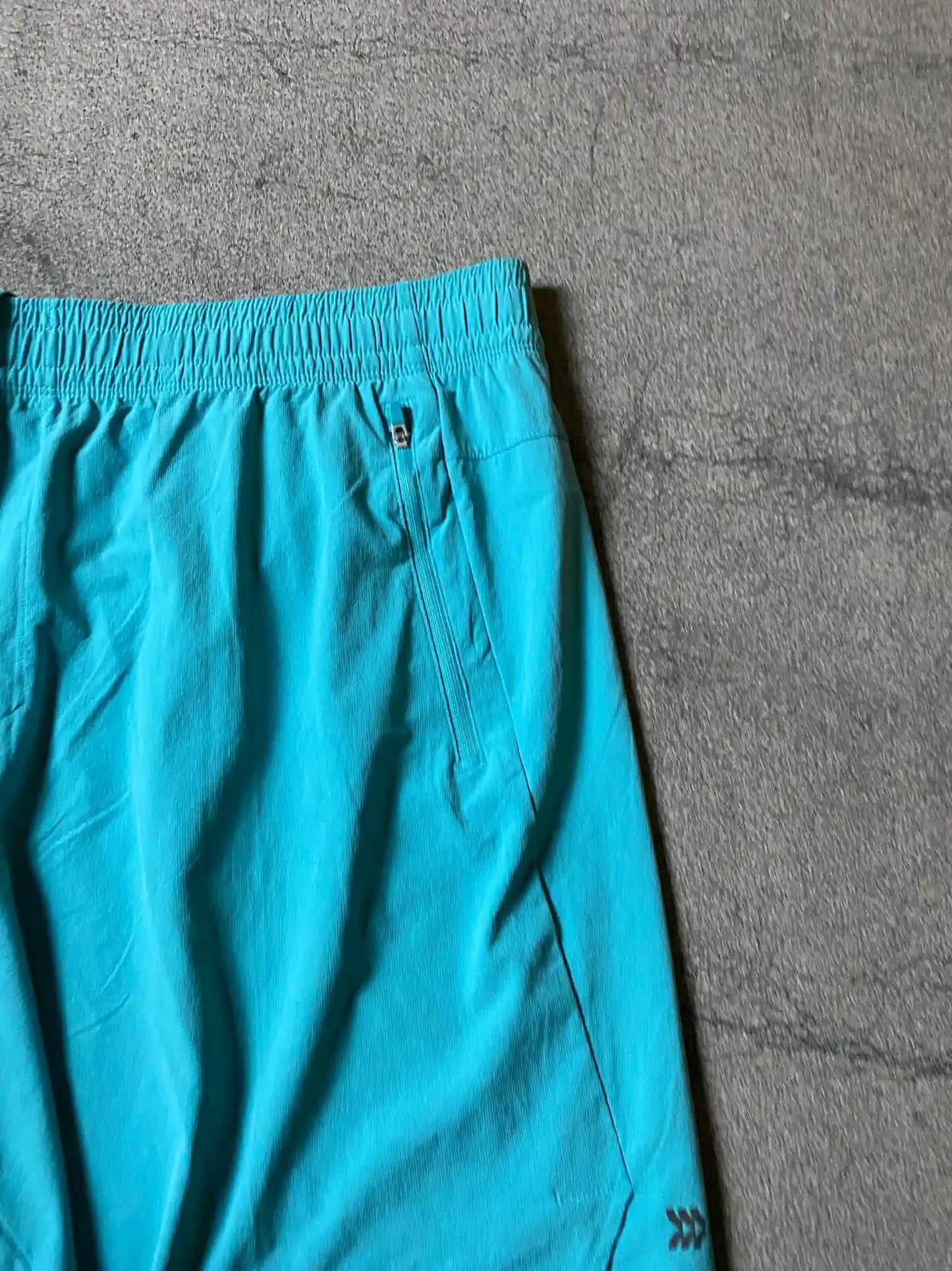 SPORTS SHORTS