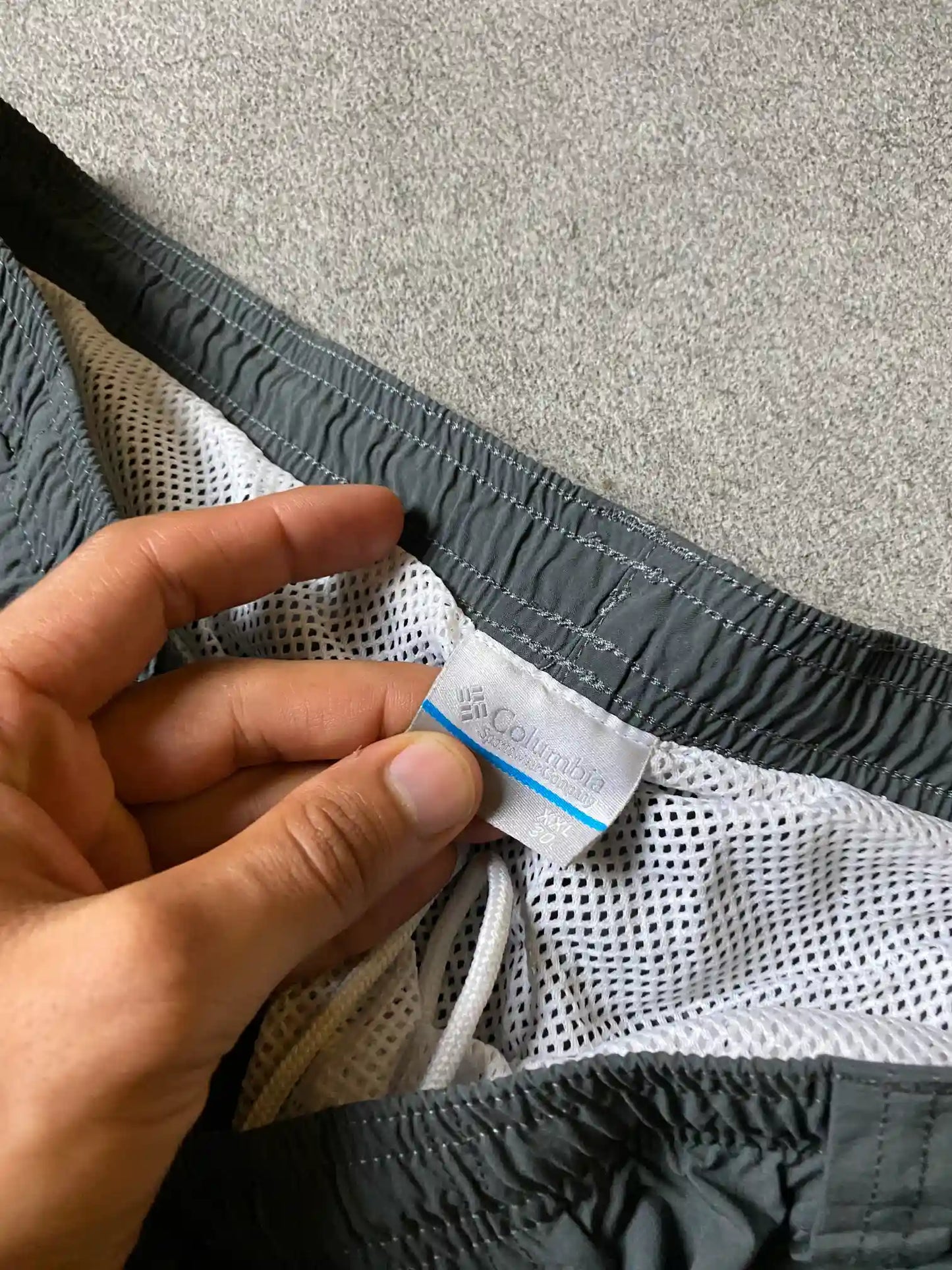 COLUMBIA SHORTS