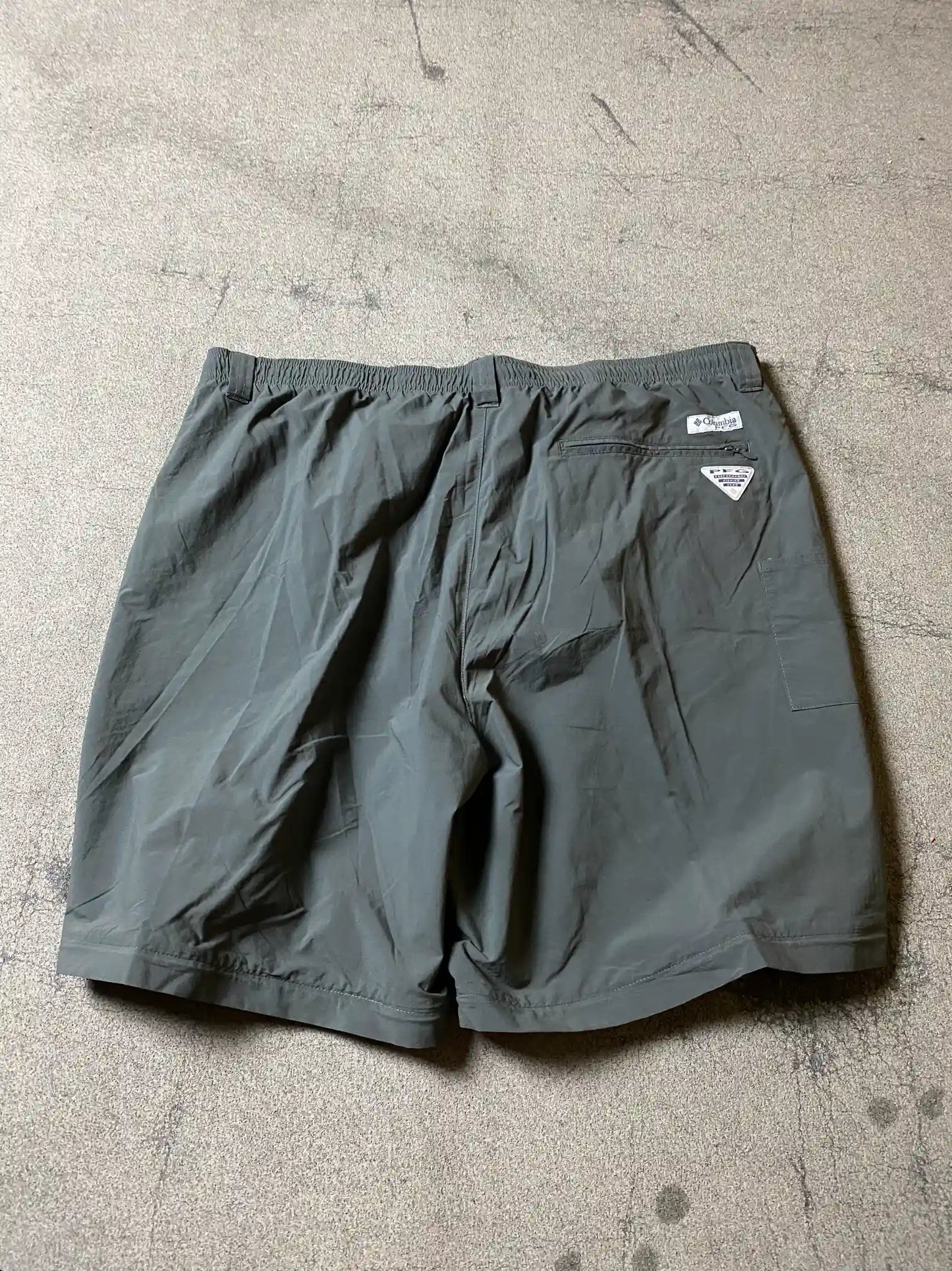 COLUMBIA SHORTS