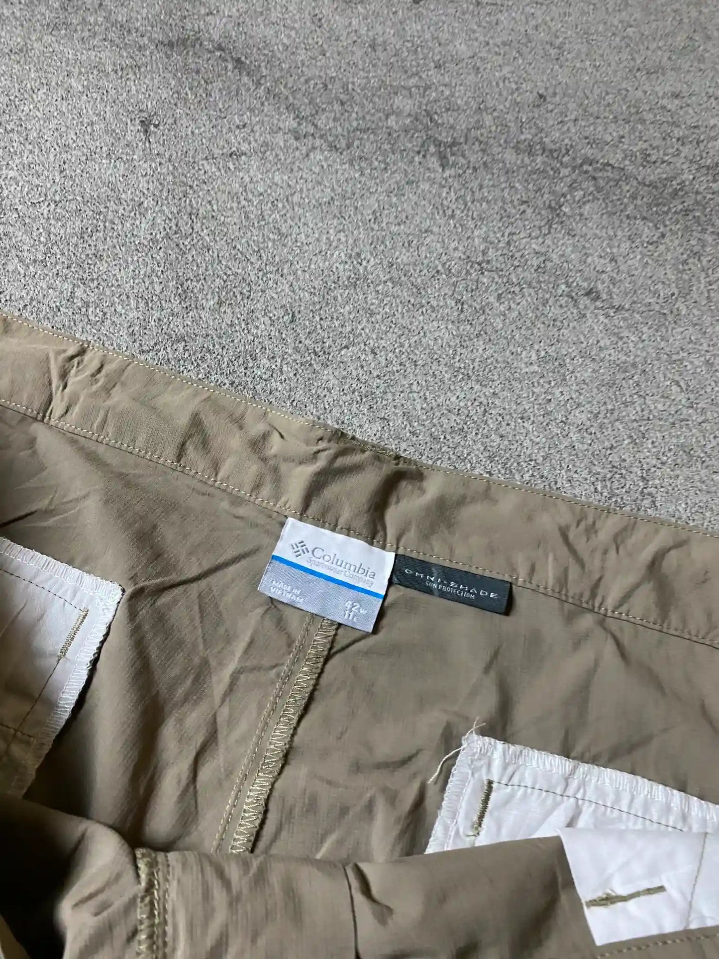 COLUMBIA SHORTS