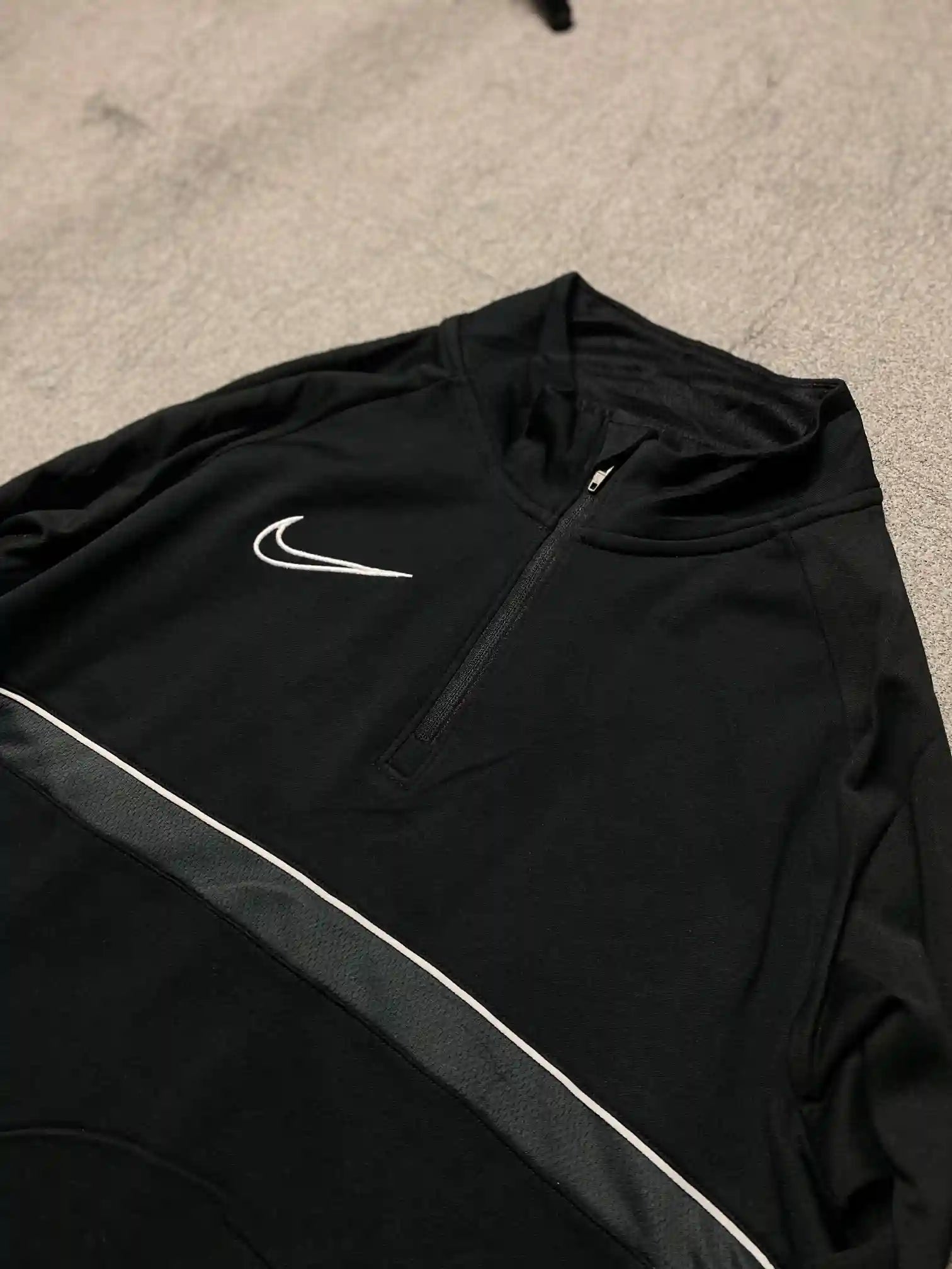 Nike DRI-FIT training drill top