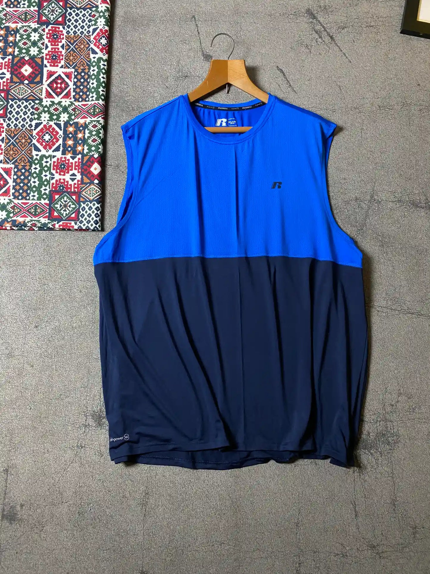 RUSSELL SLEEVELESS SHIRT