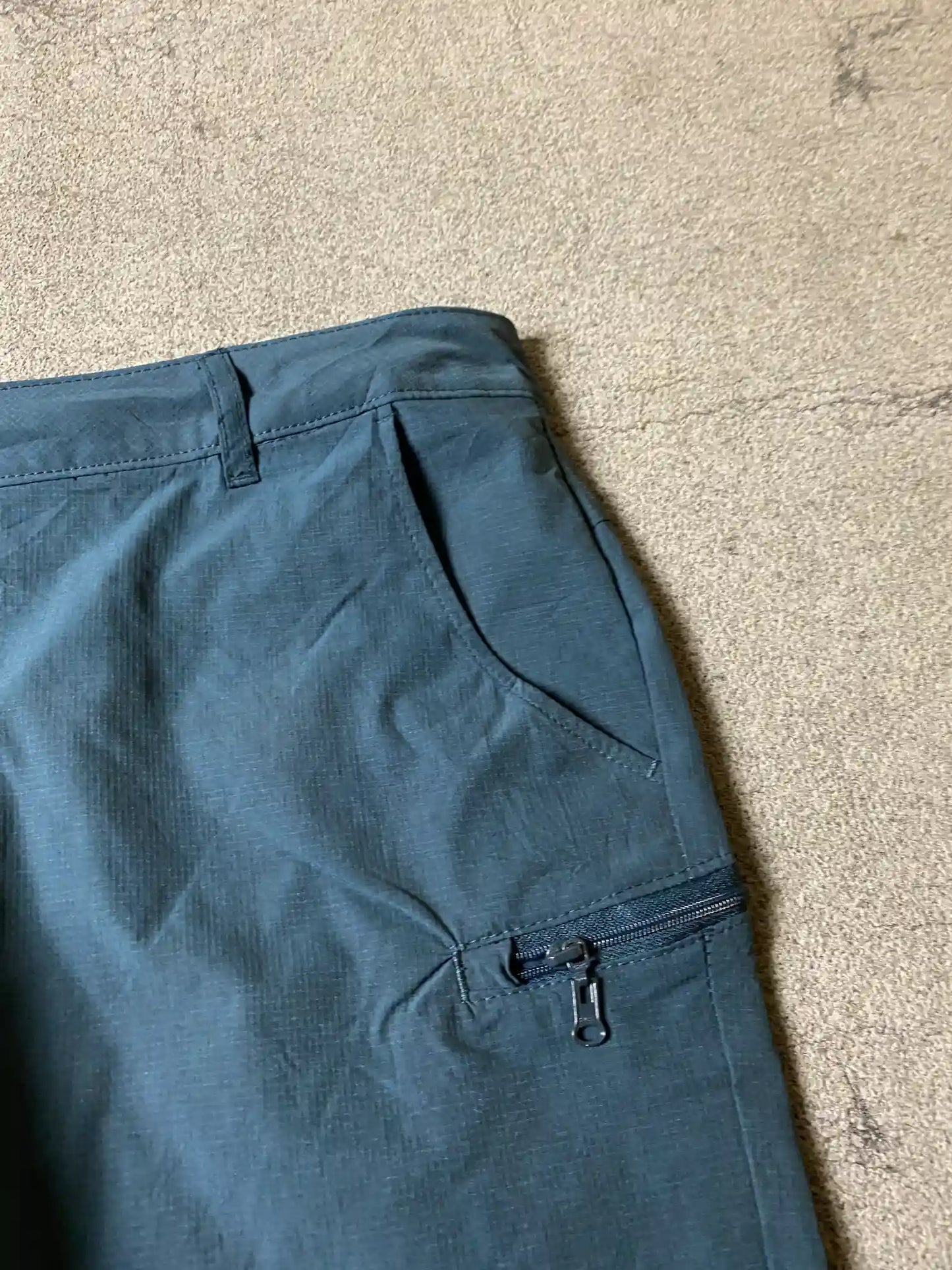 CRANE TRACK SHORT