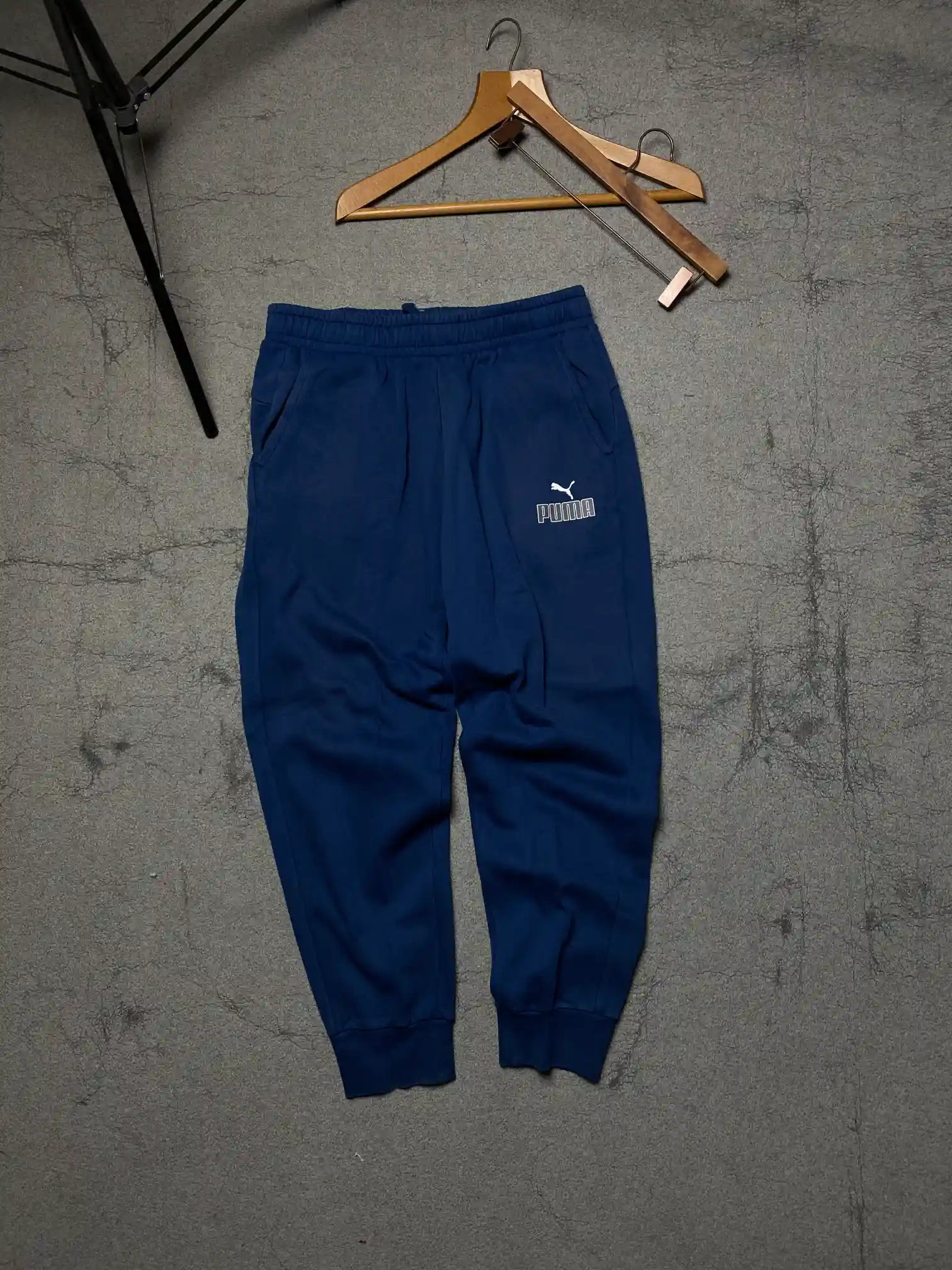 PUMA WARM TROUSERS // ADULT LARGE