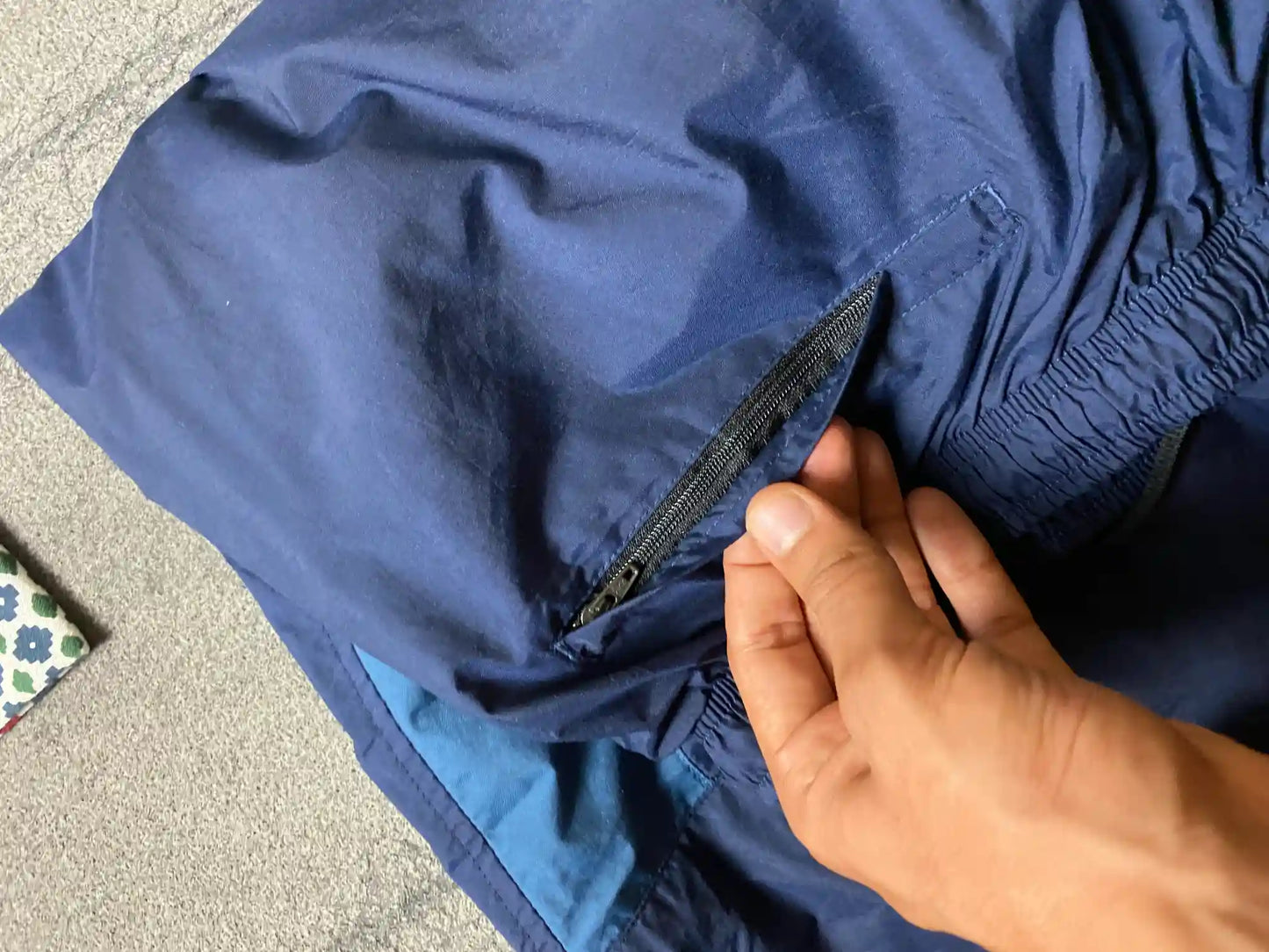 NIKE BAGGY TRACK TROUSERS