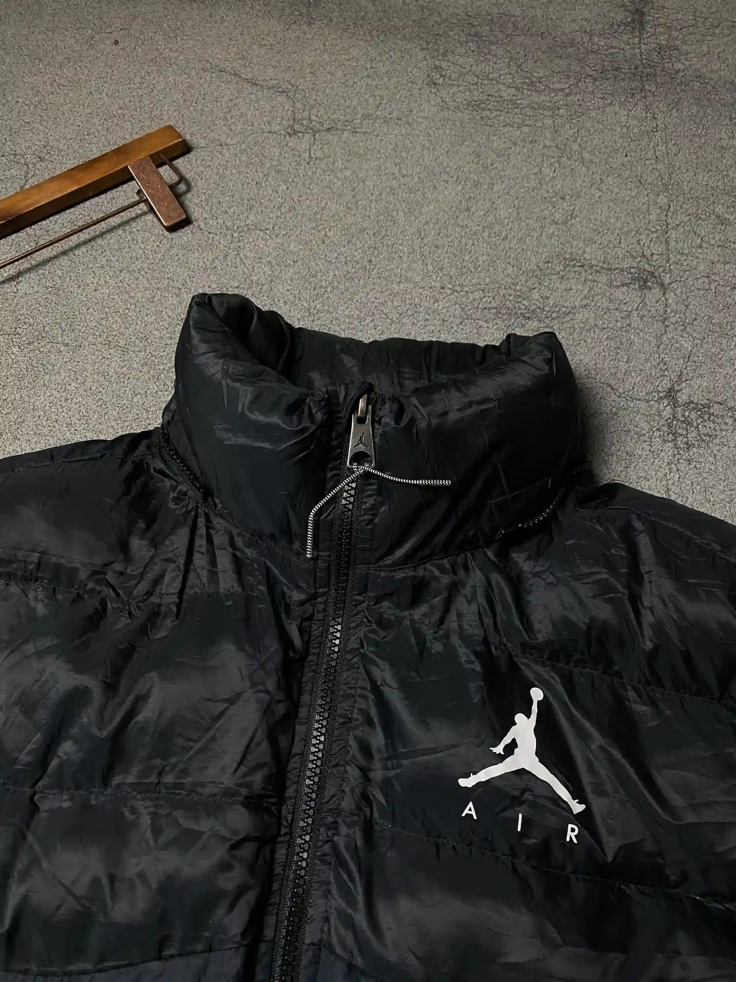 JORDAN PUFFER JACKET // ADULT SMALL