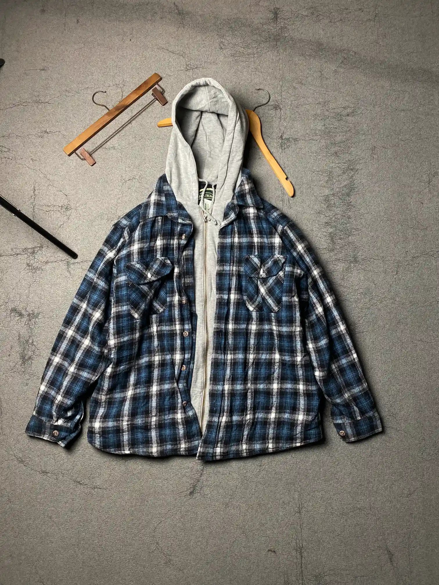 FIELDS & STREAM FLANNEL HOODIE // ADULT LARGE