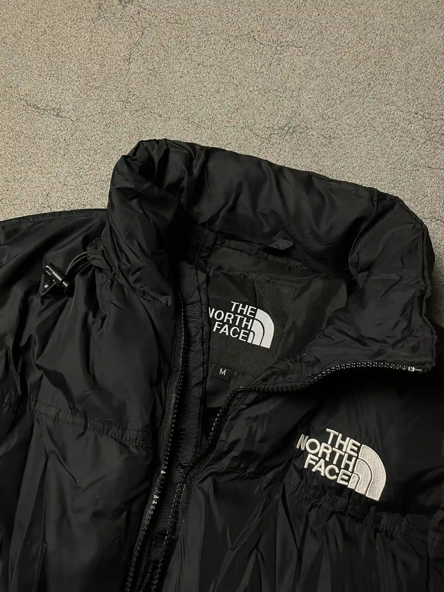 THE NORTH FACE 700 PUFFER JACKETS // ADULT MEDIUM