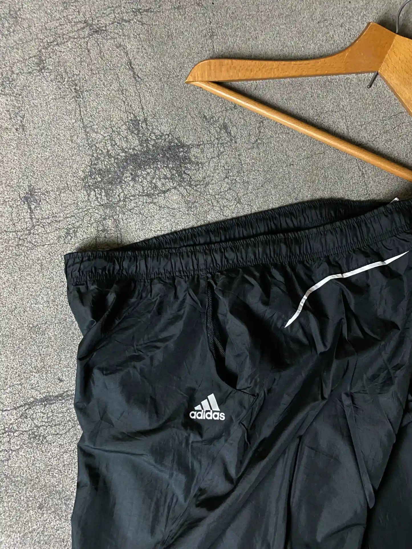 ADIDAS BAGGY TRACK TROUSER