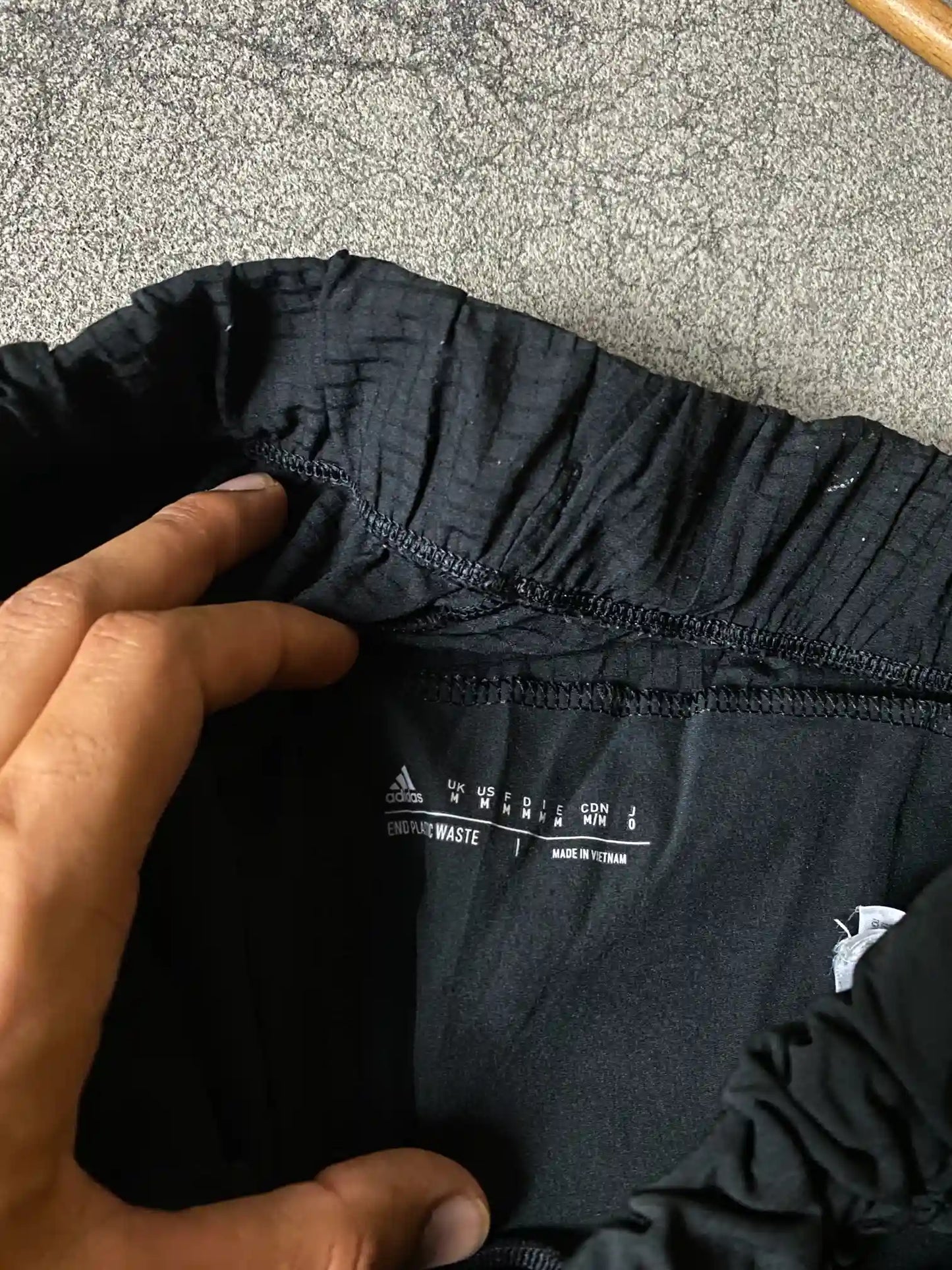 ADIDAS SINGAL PARACHUTE LIGHTWEIGHT ELASTIC TROUSERS