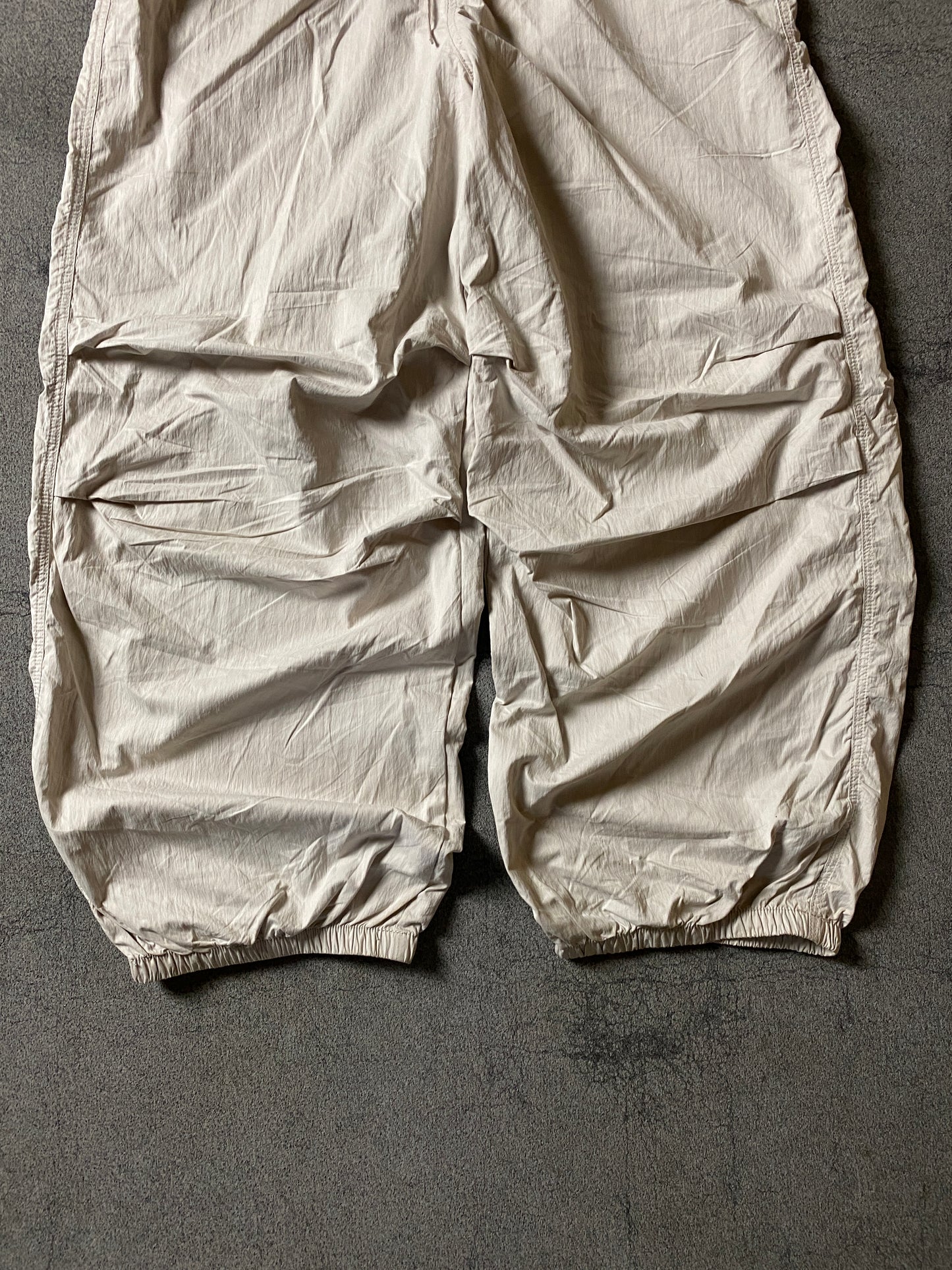 H&M BAGGY TROUSERS