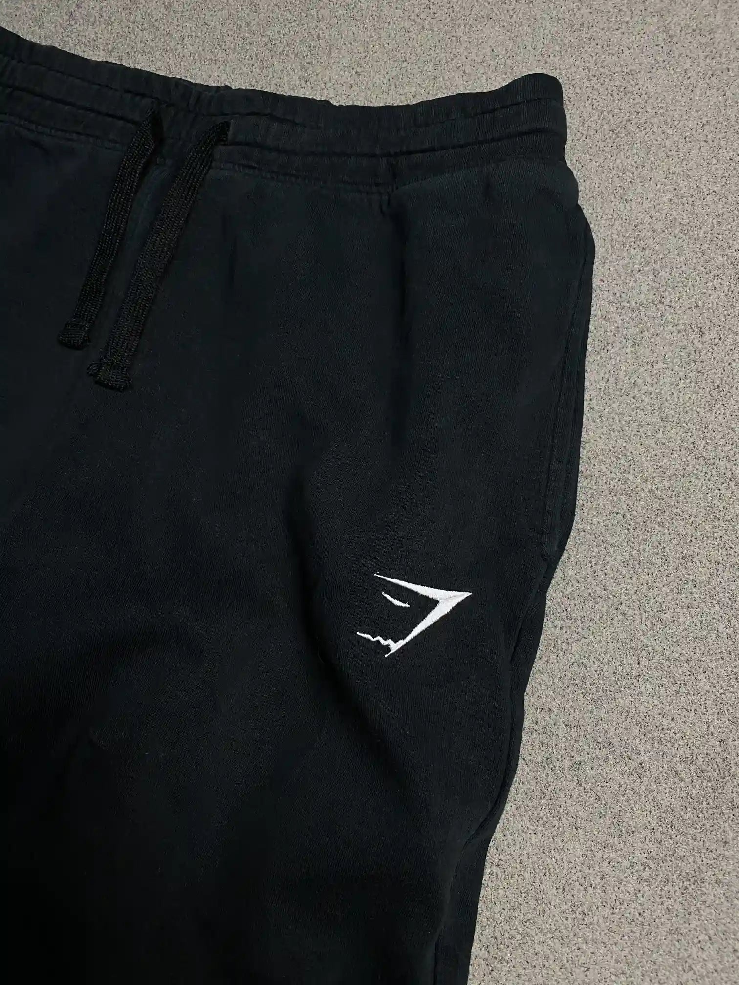 GYM SHARK TROUSERS // ADULT LARGE