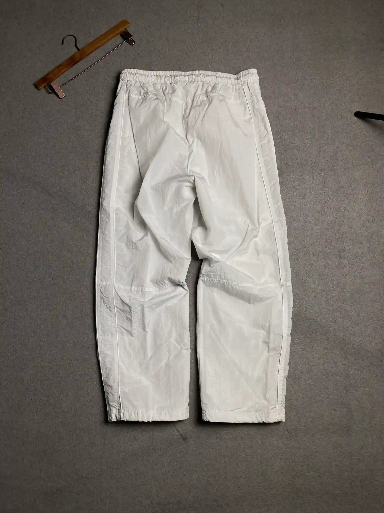 VINTAGE ADIDAS BAGGY PARACHUTE TROUSERS