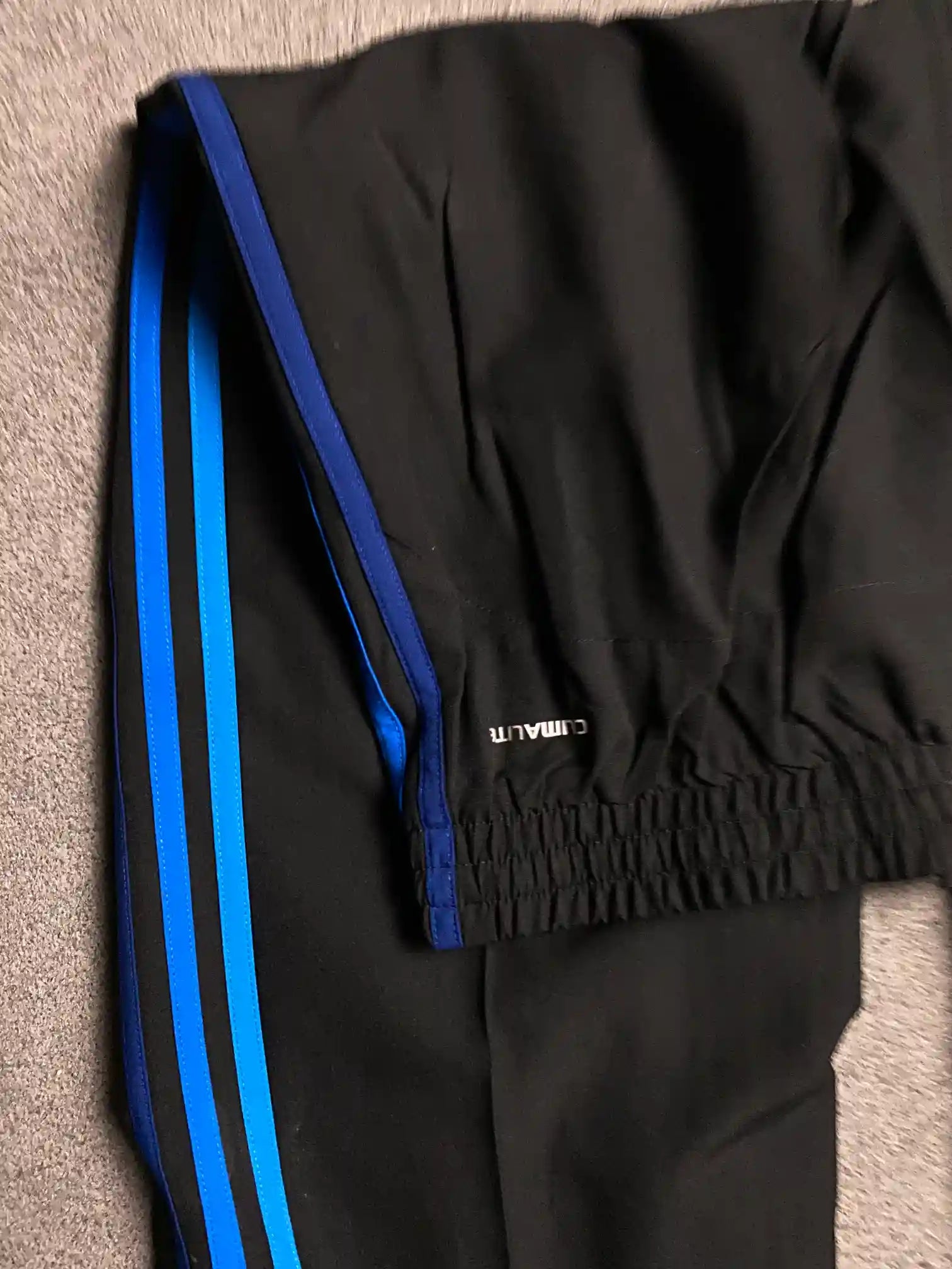 AIDIDAS TRACK ZIP POCKETS TROUSERS //ADULT MEDIUM