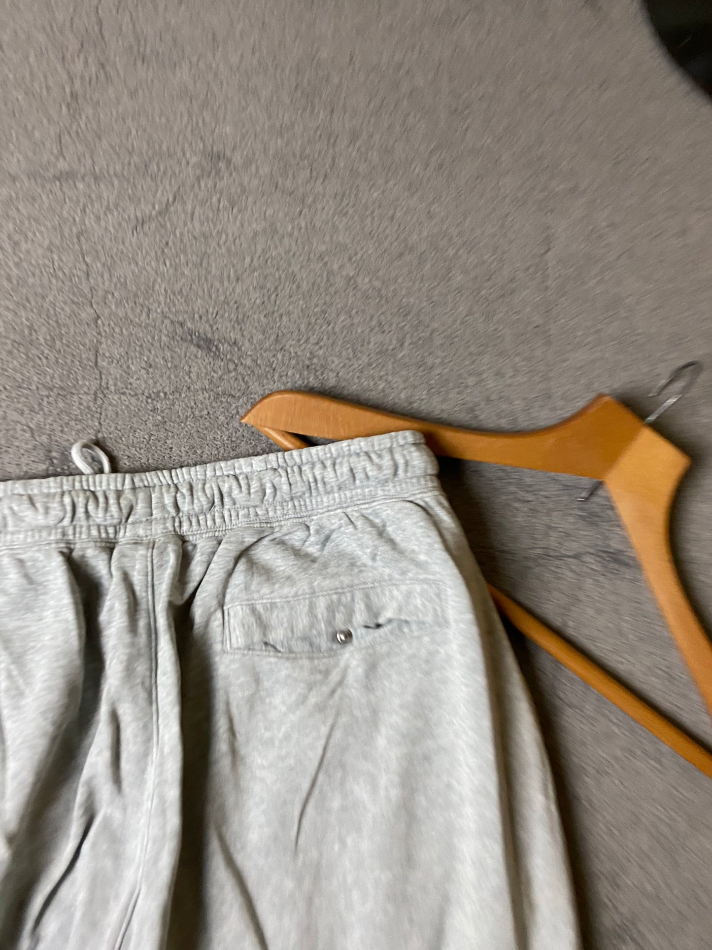 NIKE SWOOSH TROUSER