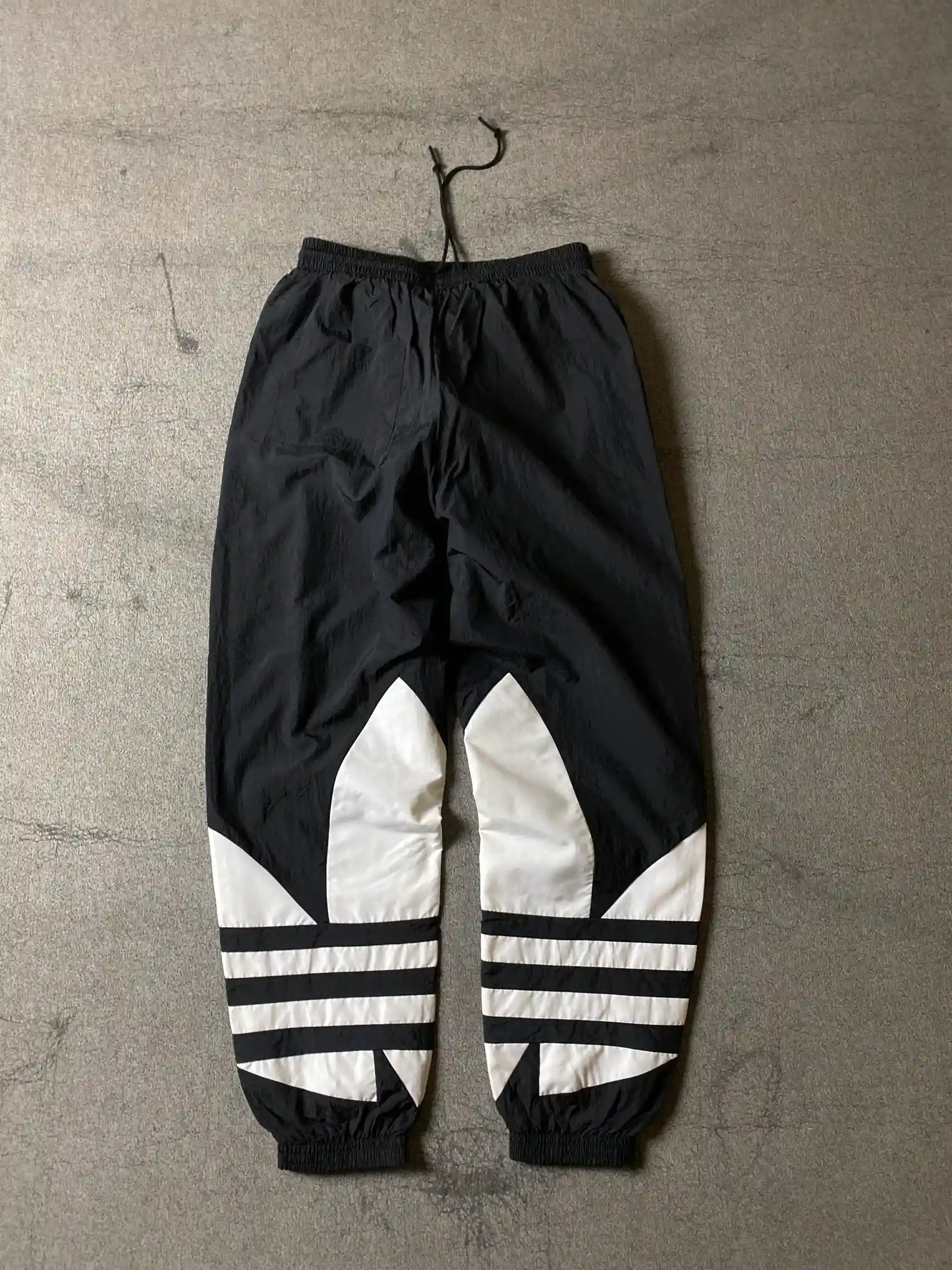 ADIDAS SWOOSH STREETWEAR TROUSERS