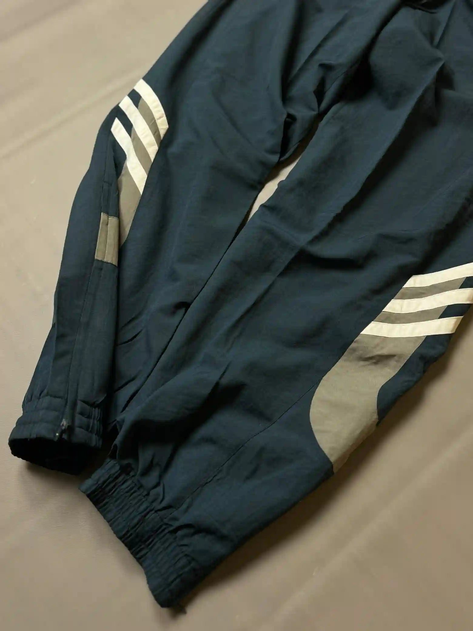 Preloved Vintage Adidas Parachute Track Trouser