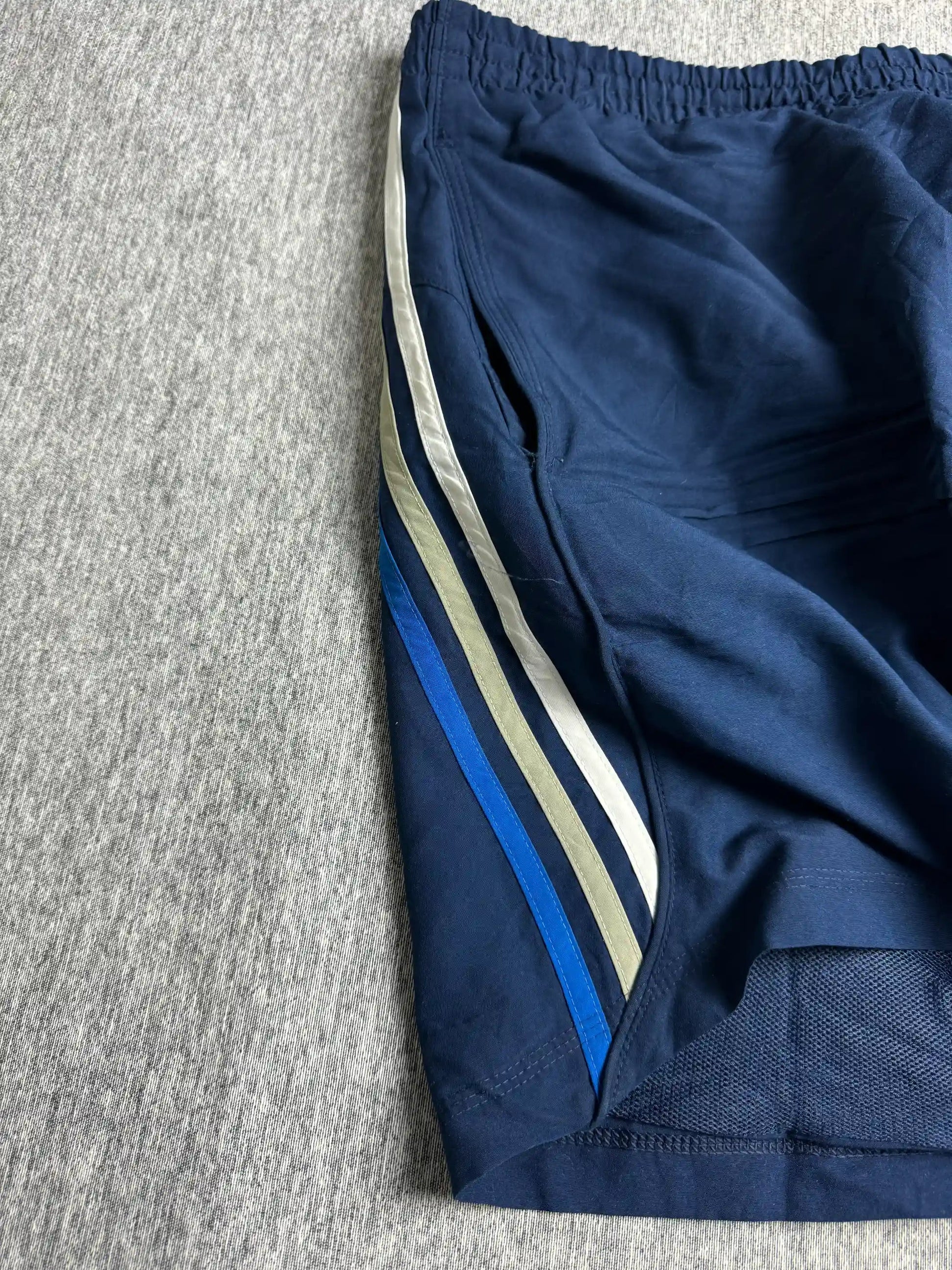 Preloved Adidas Classic Navy Blue Sports Shorts - preloved - shorts - Athletewearz